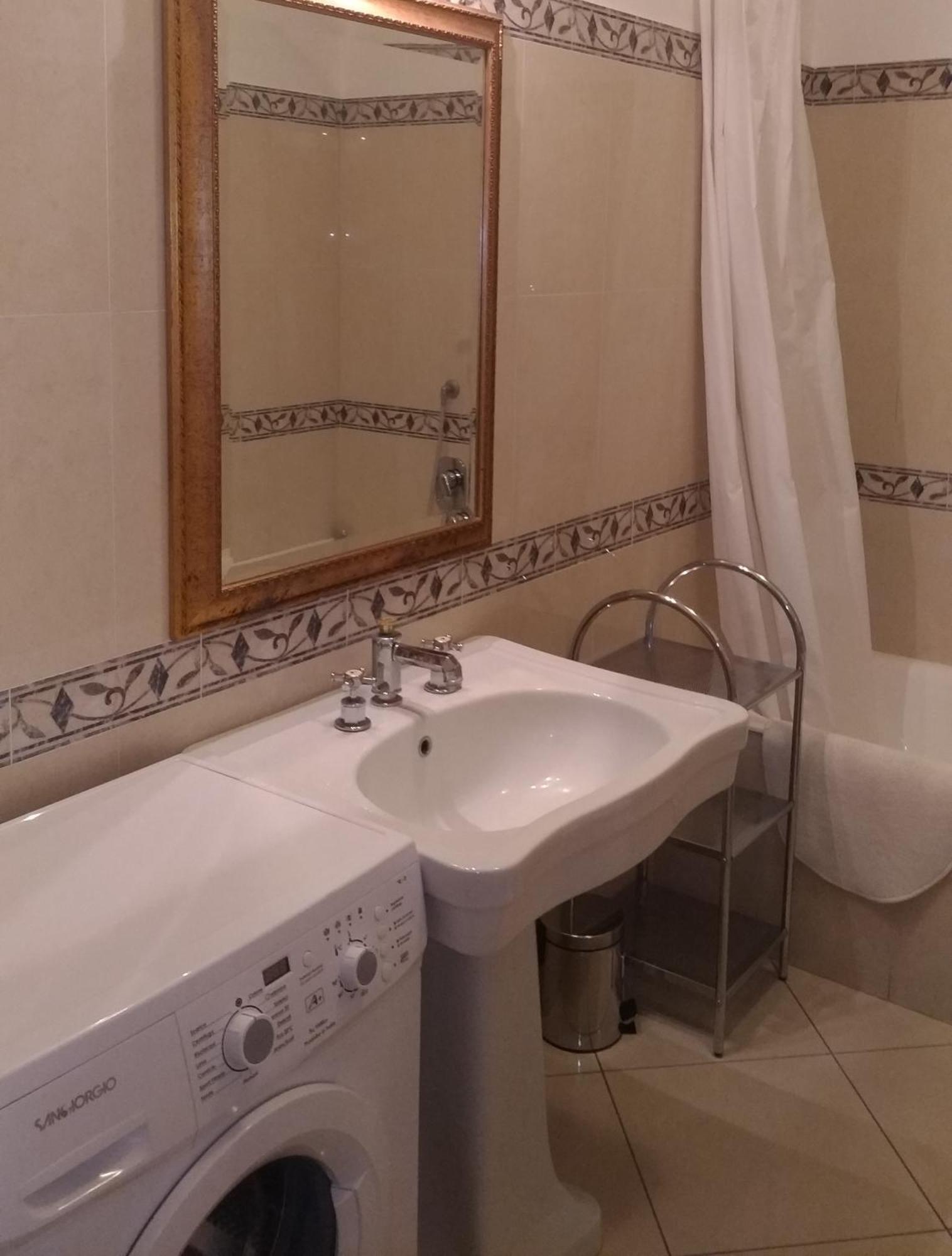 Short-Lets D33, Part Of The House Is Available For Short-Term Rentals In Sorrento Center מראה חיצוני תמונה